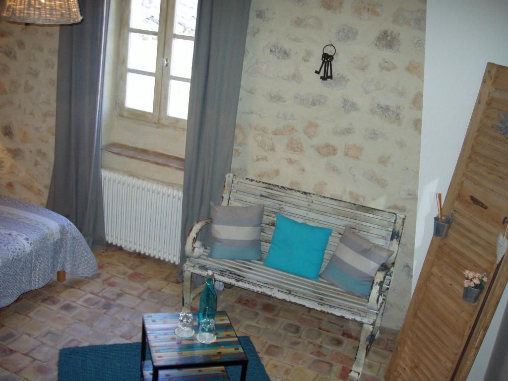 Mas Bella Cortis Bed & Breakfast La Garde-Adhémar Rom bilde